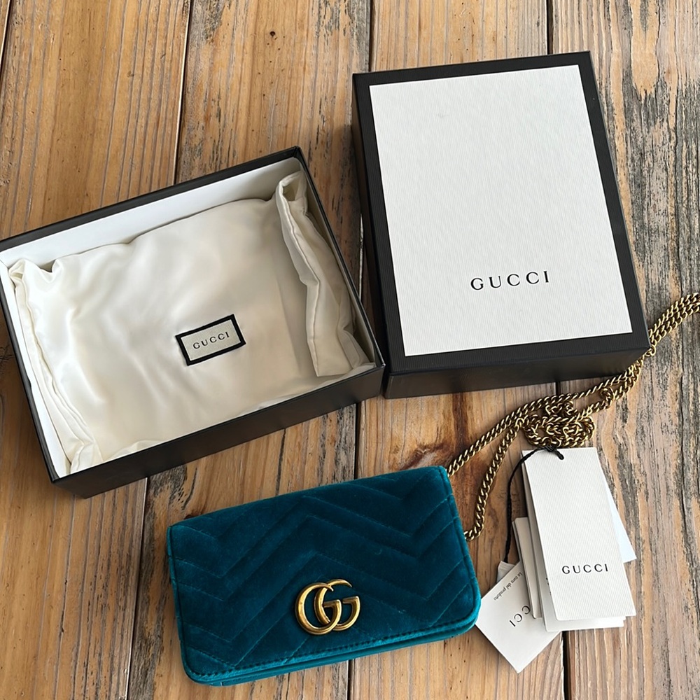 Gucci crossbody super mini